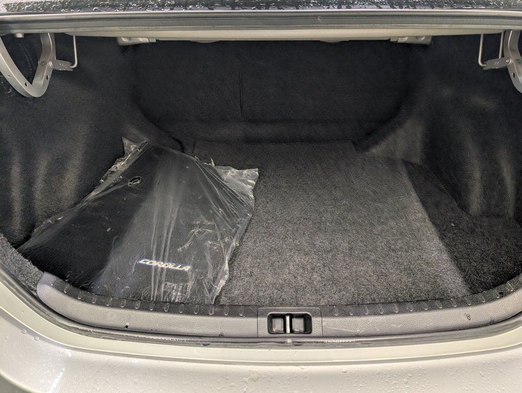 Toyota Corolla SE, A/C, 2019 à Magog, Québec - 7 - w1024h768px
