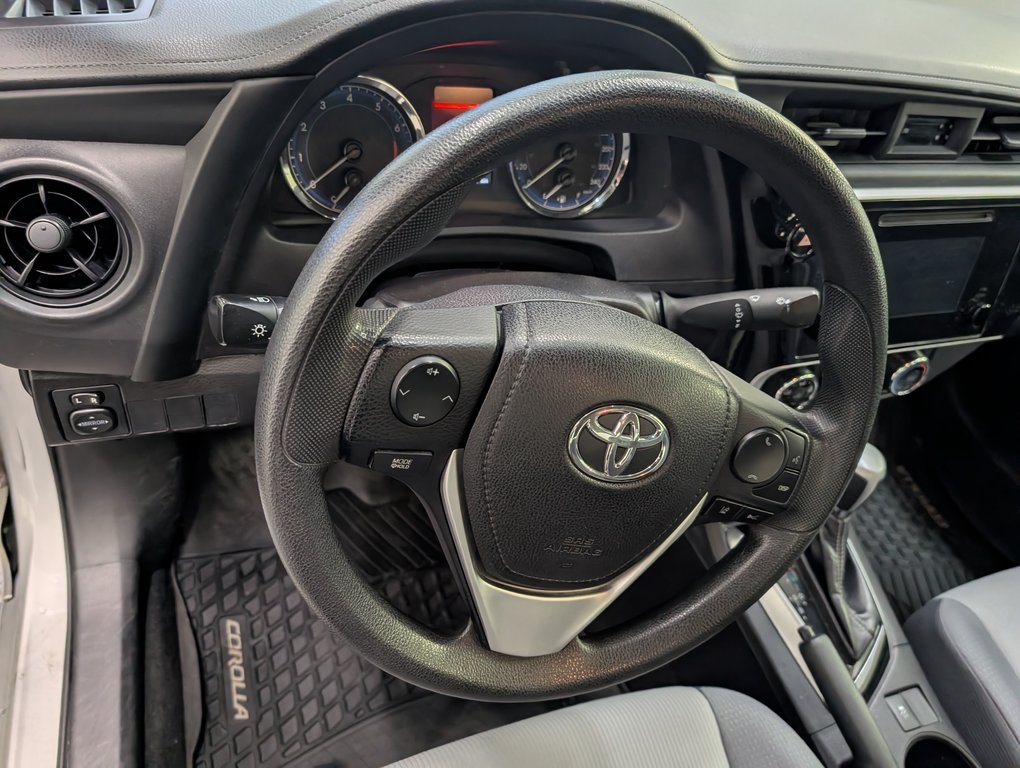 Toyota Corolla CE, AUTOMATIQUE, A/C, 2019 à Magog, Québec - 13 - w1024h768px