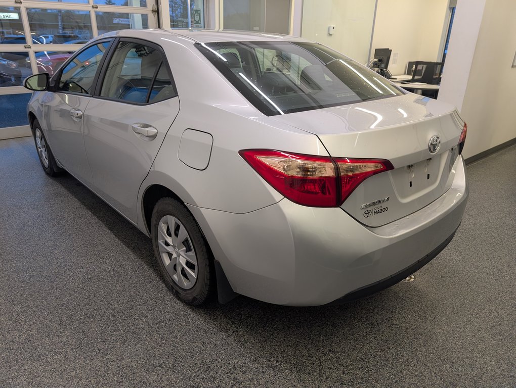 Toyota Corolla CE, AUTOMATIQUE, A/C, 2019 à Magog, Québec - 5 - w1024h768px