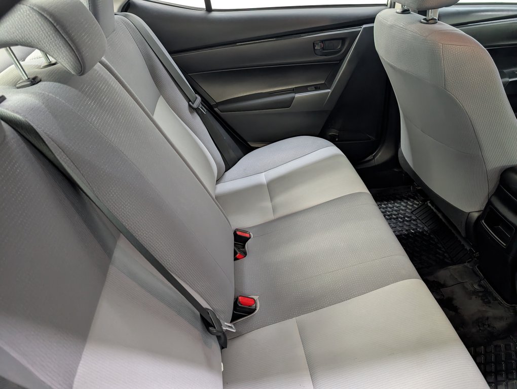 Toyota Corolla CE, AUTOMATIQUE, A/C, 2019 à Magog, Québec - 8 - w1024h768px