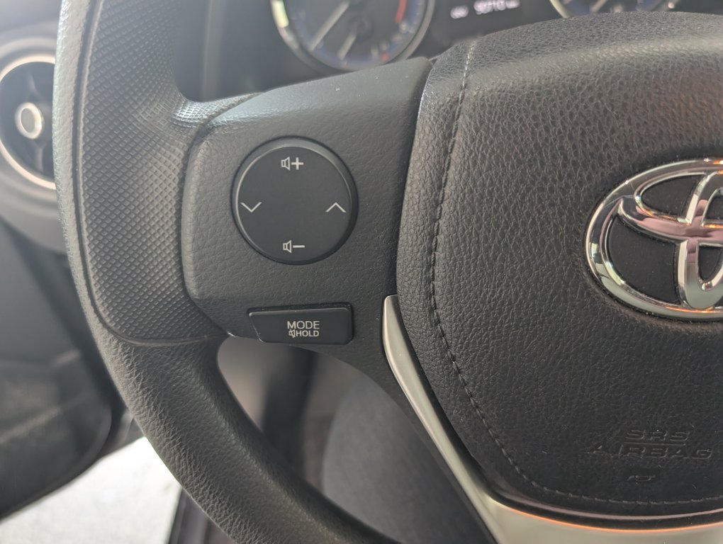 Toyota Corolla LE 2019 à Magog, Québec - 18 - w1024h768px