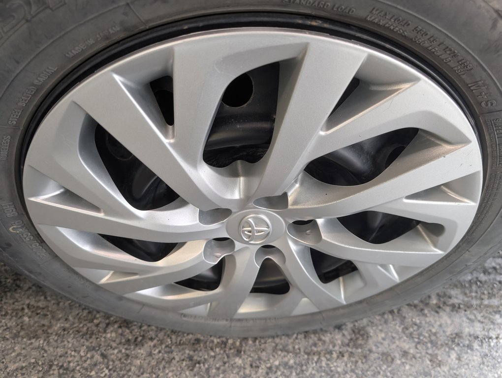 Toyota Corolla LE 2019 à Magog, Québec - 24 - w1024h768px