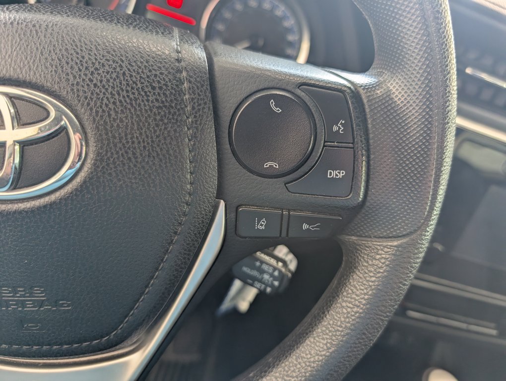 Toyota Corolla LE 2019 à Magog, Québec - 16 - w1024h768px