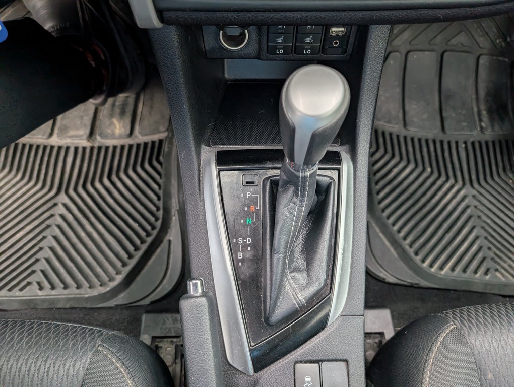 Toyota Corolla LE 2019 à Magog, Québec - 12 - w1024h768px