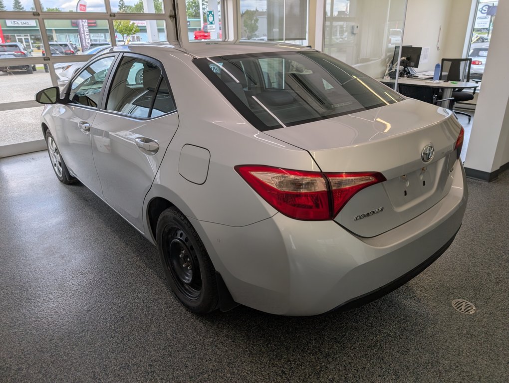 2019 Toyota Corolla LE, AUTOMATIQUE, in Magog, Quebec - 4 - w1024h768px