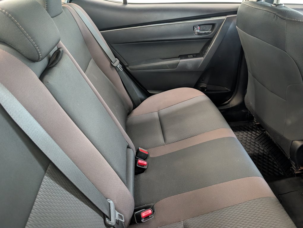2019 Toyota Corolla LE, AUTOMATIQUE, in Magog, Quebec - 7 - w1024h768px