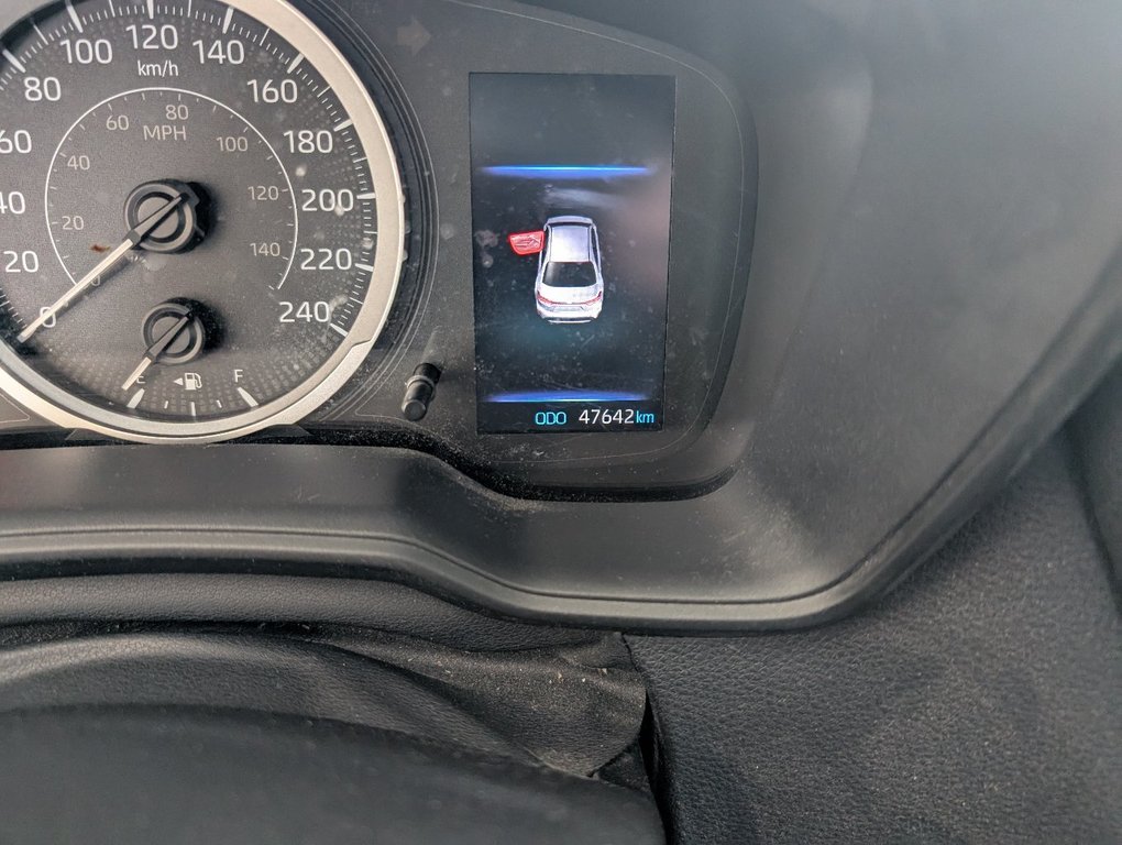 Toyota Corolla LE, AUTOMATIQUE, A/C, 2020 à Magog, Québec - 18 - w1024h768px