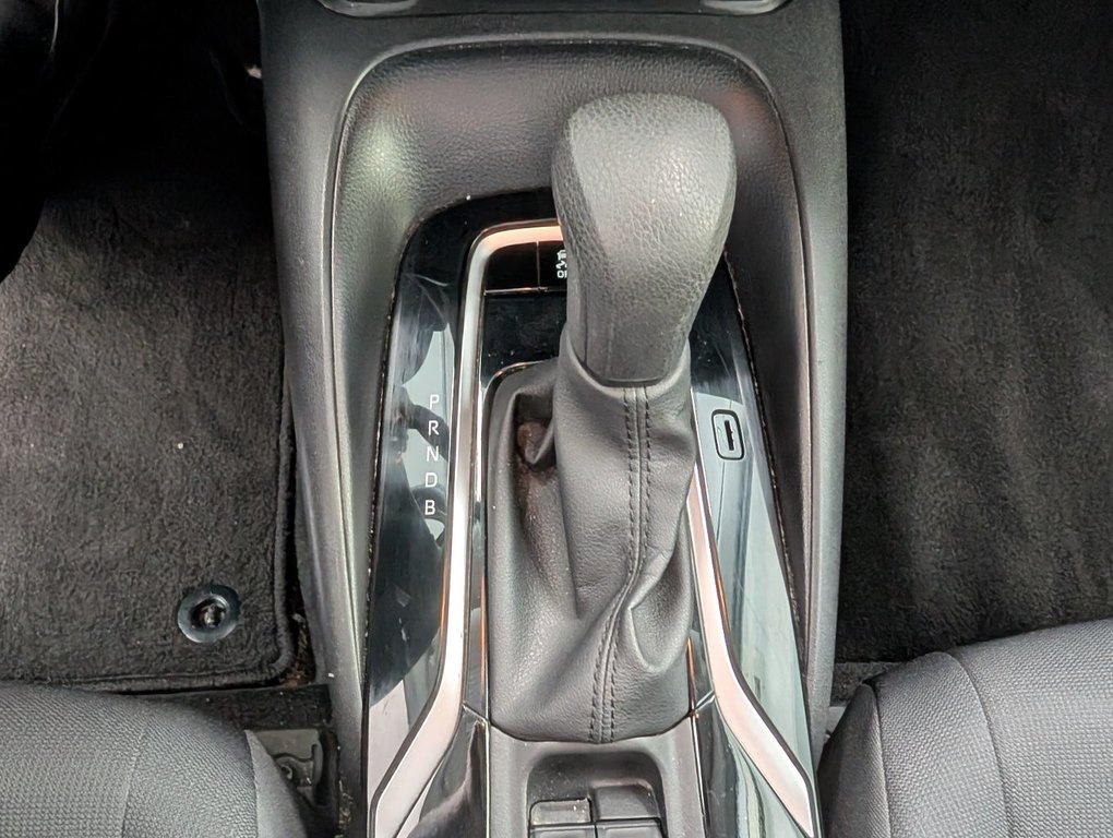 Toyota Corolla LE, AUTOMATIQUE, A/C, 2020 à Magog, Québec - 15 - w1024h768px