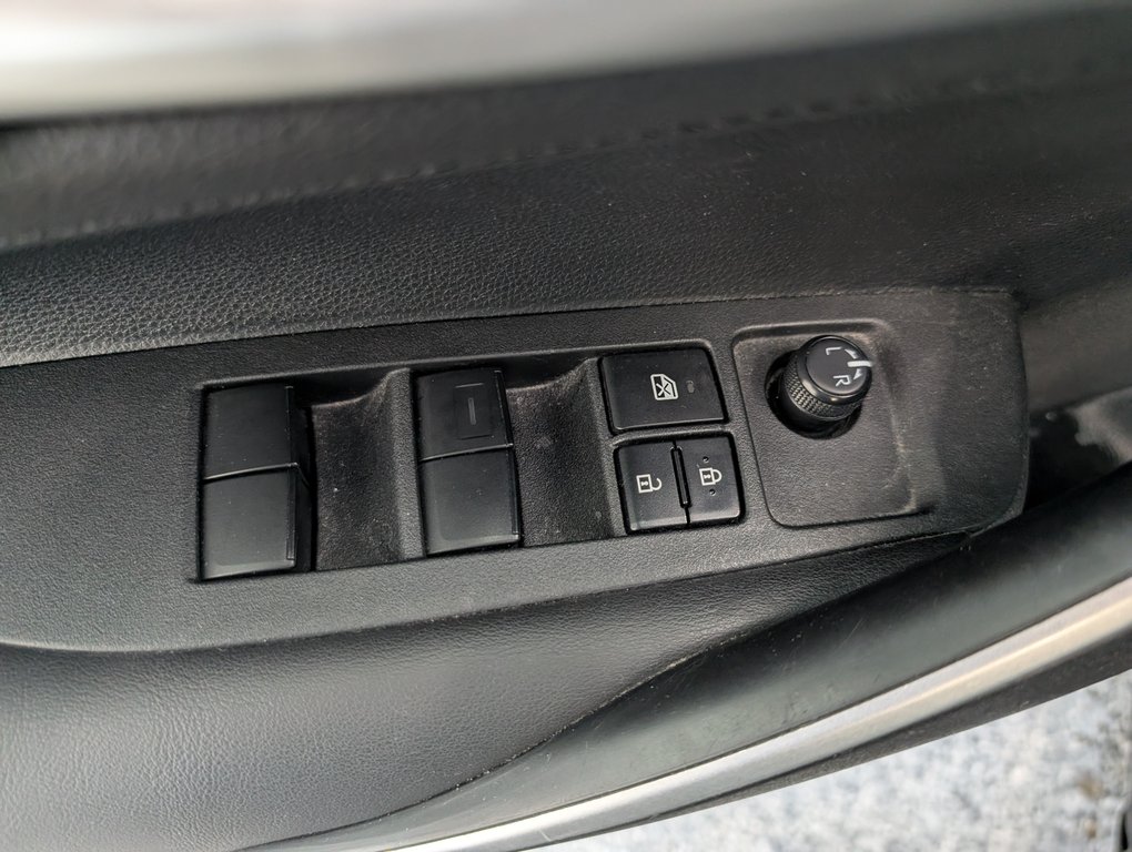 Toyota Corolla SE, TOIT, MAGS, AUTOMATIQUE, 2020 à Magog, Québec - 13 - w1024h768px
