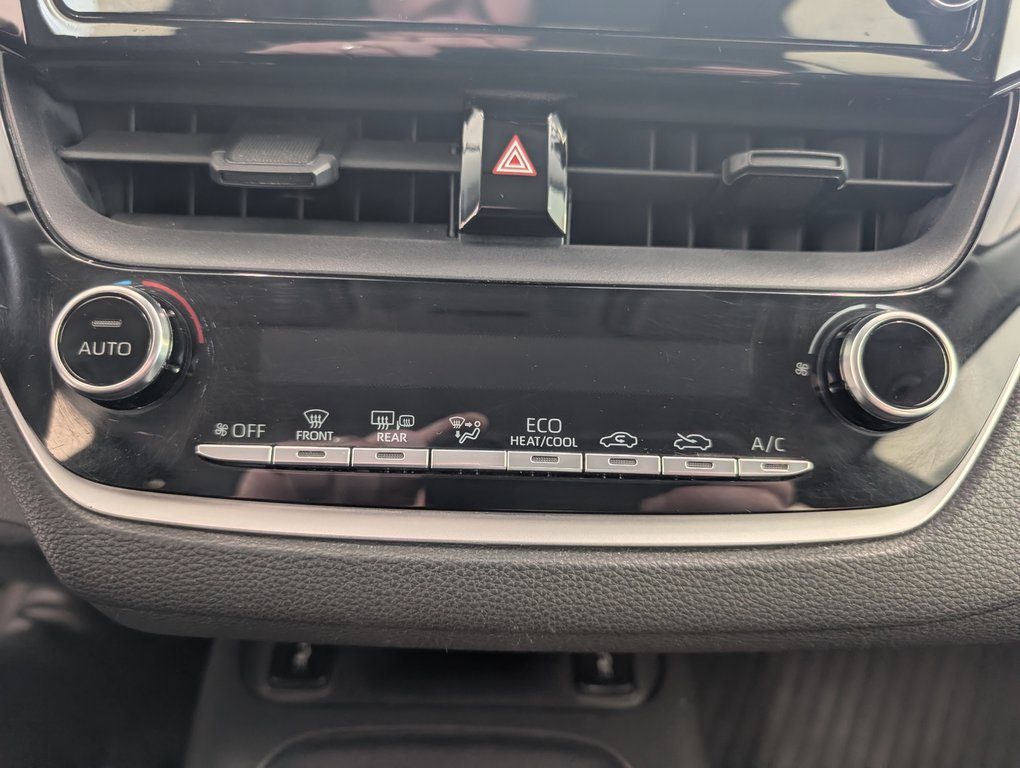 Toyota Corolla LE, AUTOMATIQUE, A/C, 2020 à Magog, Québec - 17 - w1024h768px