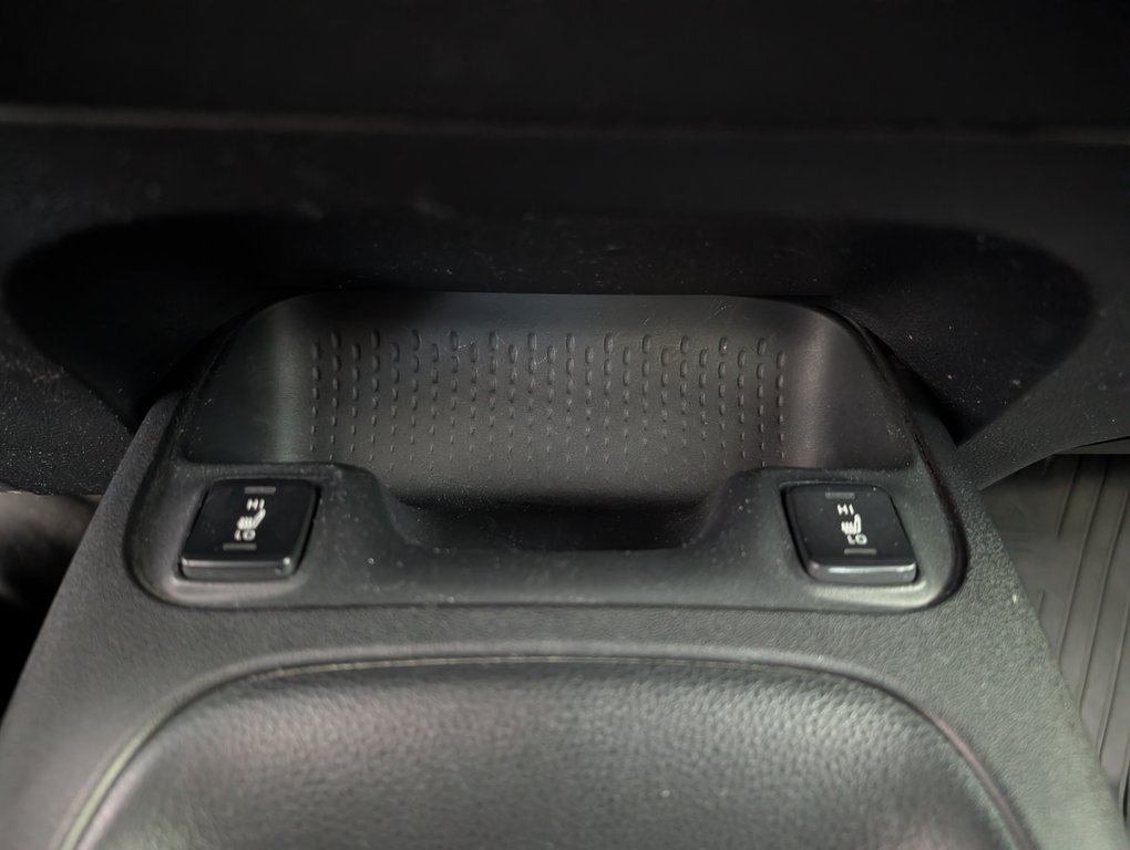 Toyota Corolla LE, AUTOMATIQUE, A/C, 2020 à Magog, Québec - 16 - w1024h768px