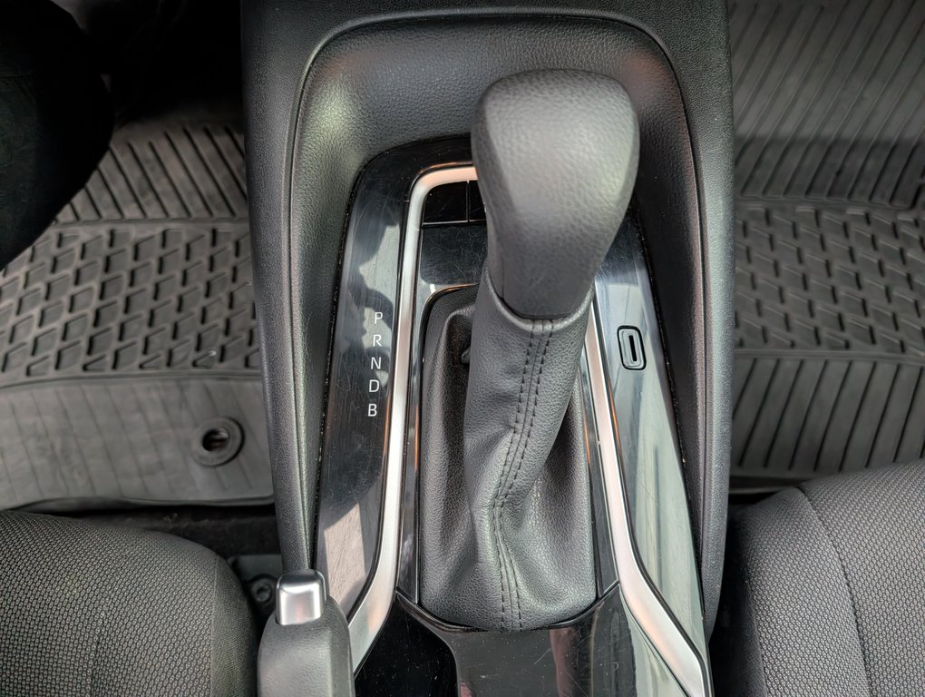 2020 Toyota Corolla L, AUTOMATIQUE, in Magog, Quebec - 15 - w1024h768px