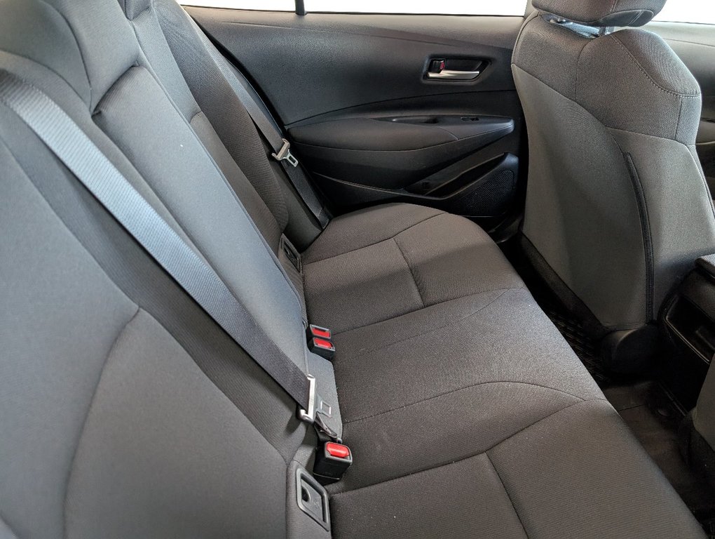 2021 Toyota Corolla LE, AUTOMATIQUE, GARANTIE JUSQU EN 2026, in Magog, Quebec - 8 - w1024h768px