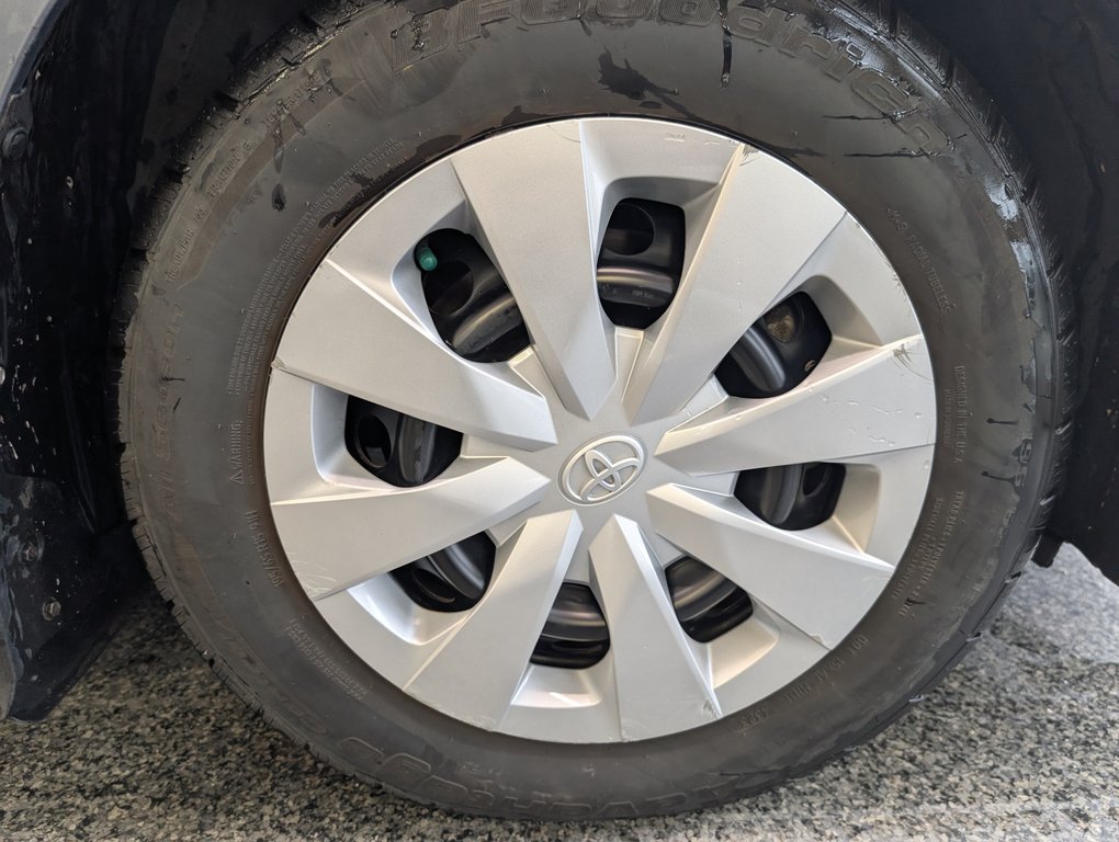 2021 Toyota Corolla L, AUTOMATIQUE, GARANTIE JUSQU EN 2026, in Magog, Quebec - 23 - w1024h768px