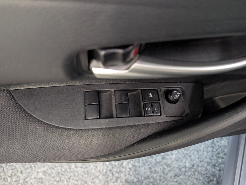 2021 Toyota Corolla L, AUTOMATIQUE, GARANTIE JUSQU EN 2026, in Magog, Quebec - 14 - w1024h768px