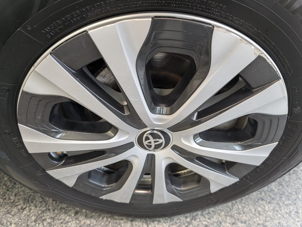 Toyota Corolla Hybrid 2021 à Magog, Québec - 24 - w1024h768px