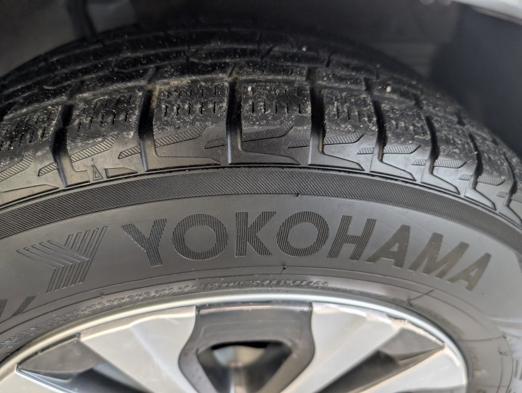 Toyota Corolla Hybrid 2021 à Magog, Québec - 23 - w1024h768px