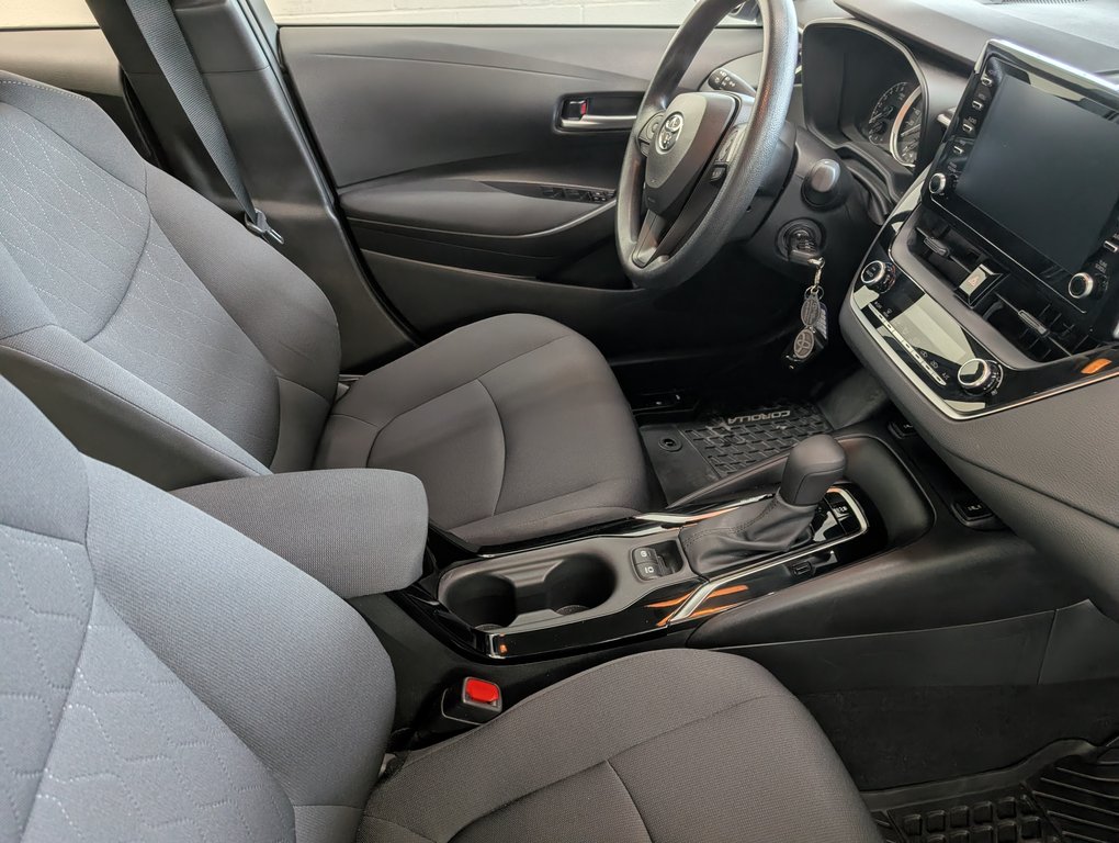 Toyota Corolla LE, AUTOMATIQUE, A/C, 2021 à Magog, Québec - 9 - w1024h768px