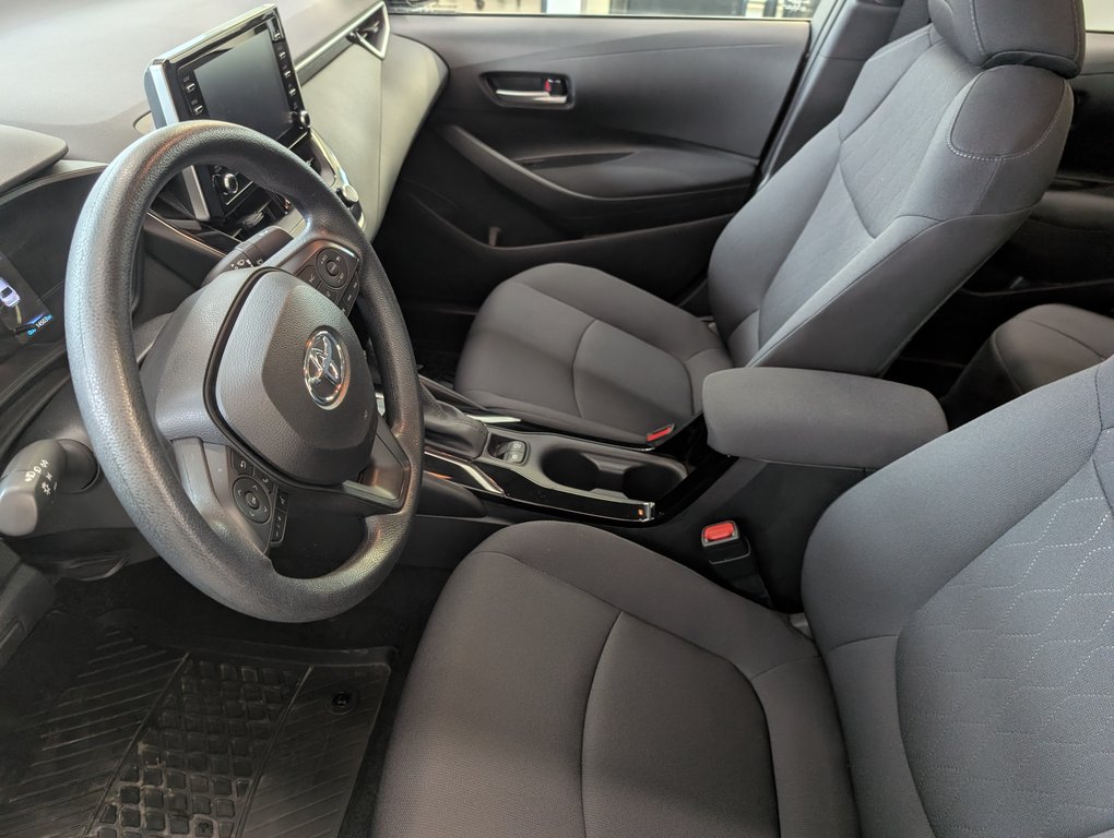 Toyota Corolla LE, AUTOMATIQUE, A/C, 2021 à Magog, Québec - 12 - w1024h768px