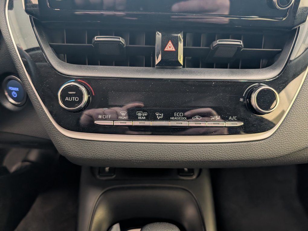 Toyota Corolla Hybrid 2021 à Magog, Québec - 18 - w1024h768px