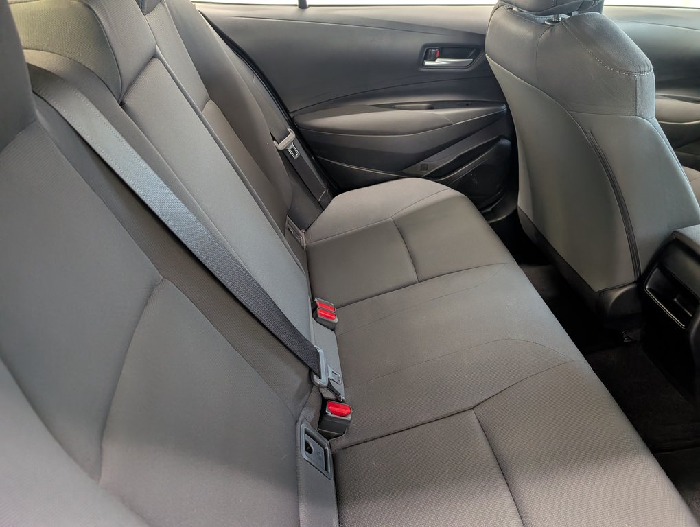 Toyota Corolla Hybrid 2021 à Magog, Québec - 8 - w1024h768px