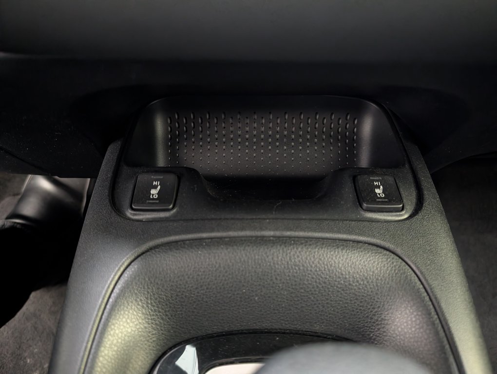 Toyota Corolla Hybrid 2021 à Magog, Québec - 17 - w1024h768px