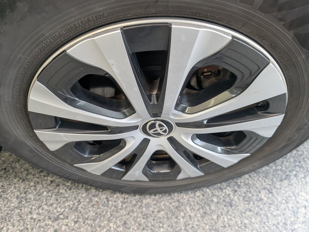 Toyota Corolla Hybrid 2021 à Magog, Québec - 24 - w1024h768px