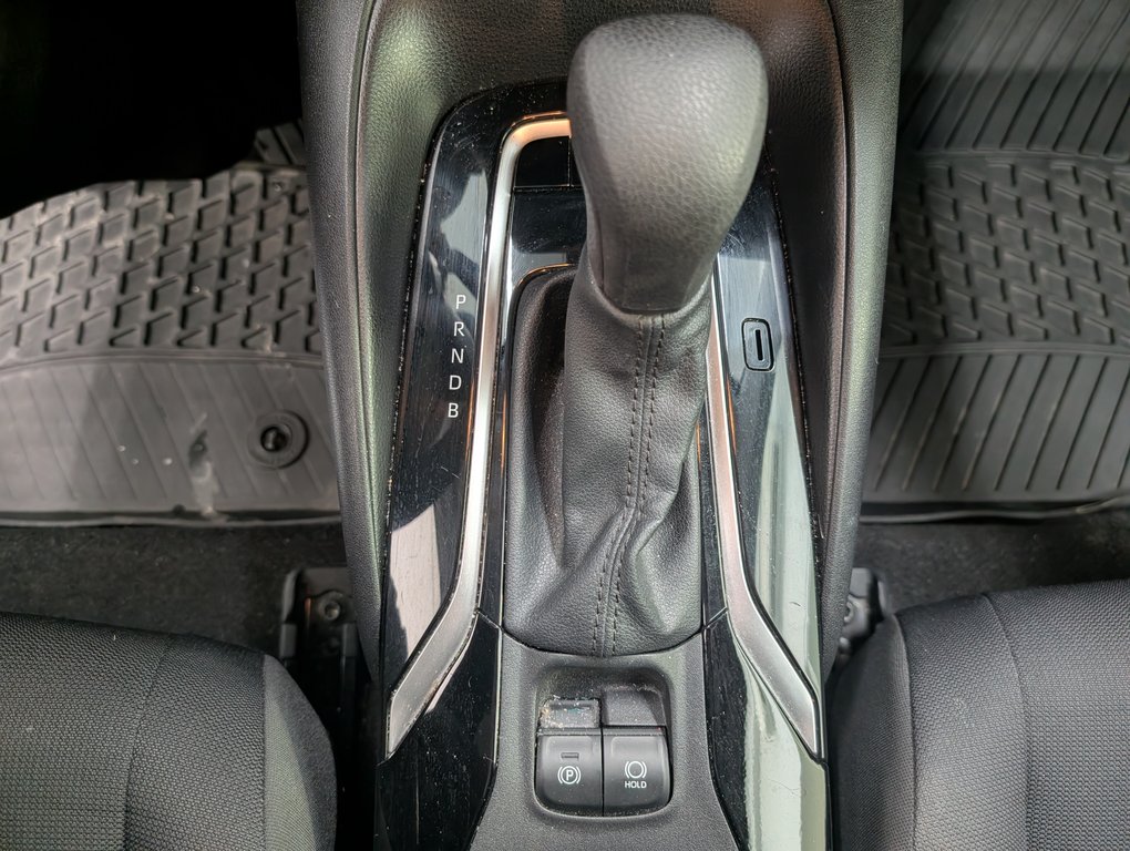 2021 Toyota Corolla LE, AUTOMATIQUE, in Magog, Quebec - 15 - w1024h768px