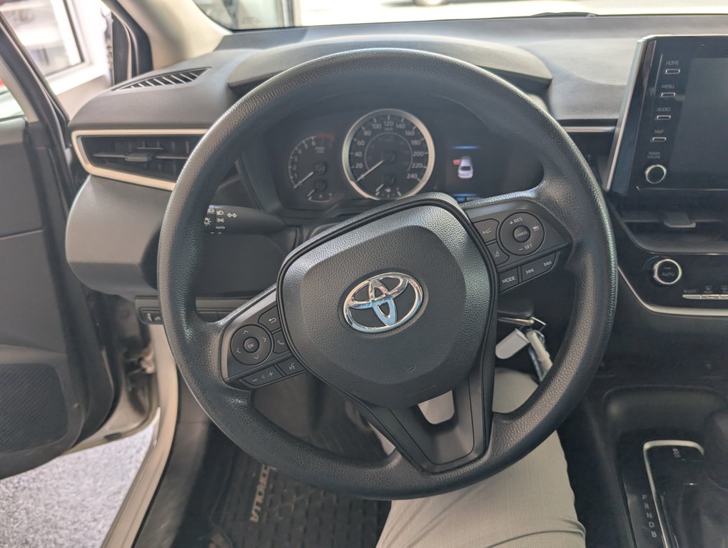 2021 Toyota Corolla LE, A/C, in Magog, Quebec - 13 - w1024h768px