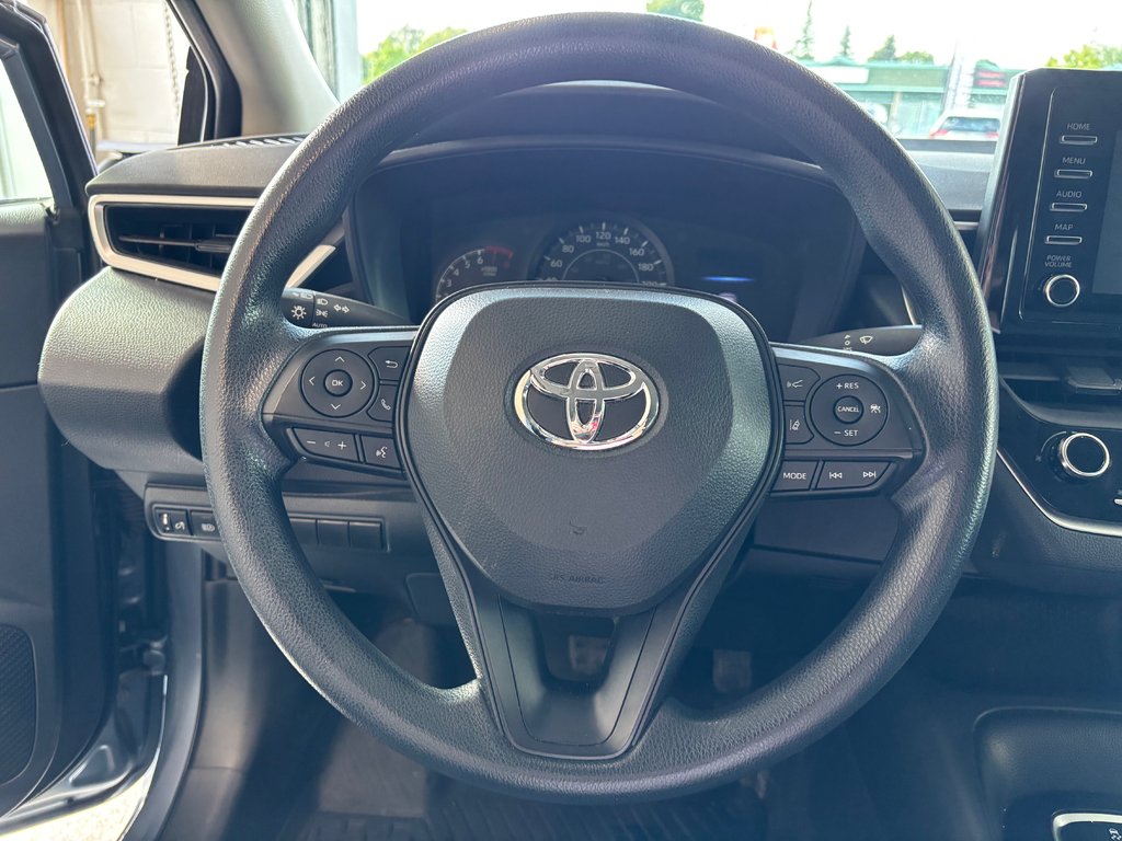 2021 Toyota Corolla L in Magog, Quebec - 13 - w1024h768px