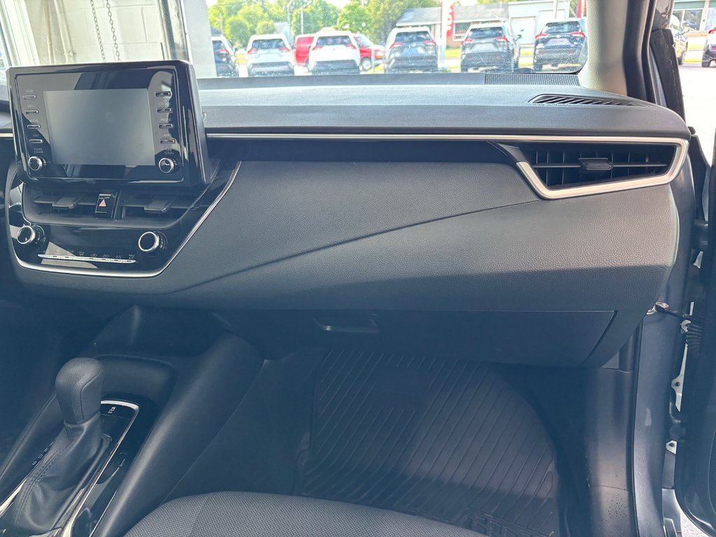 2021 Toyota Corolla L in Magog, Quebec - 7 - w1024h768px