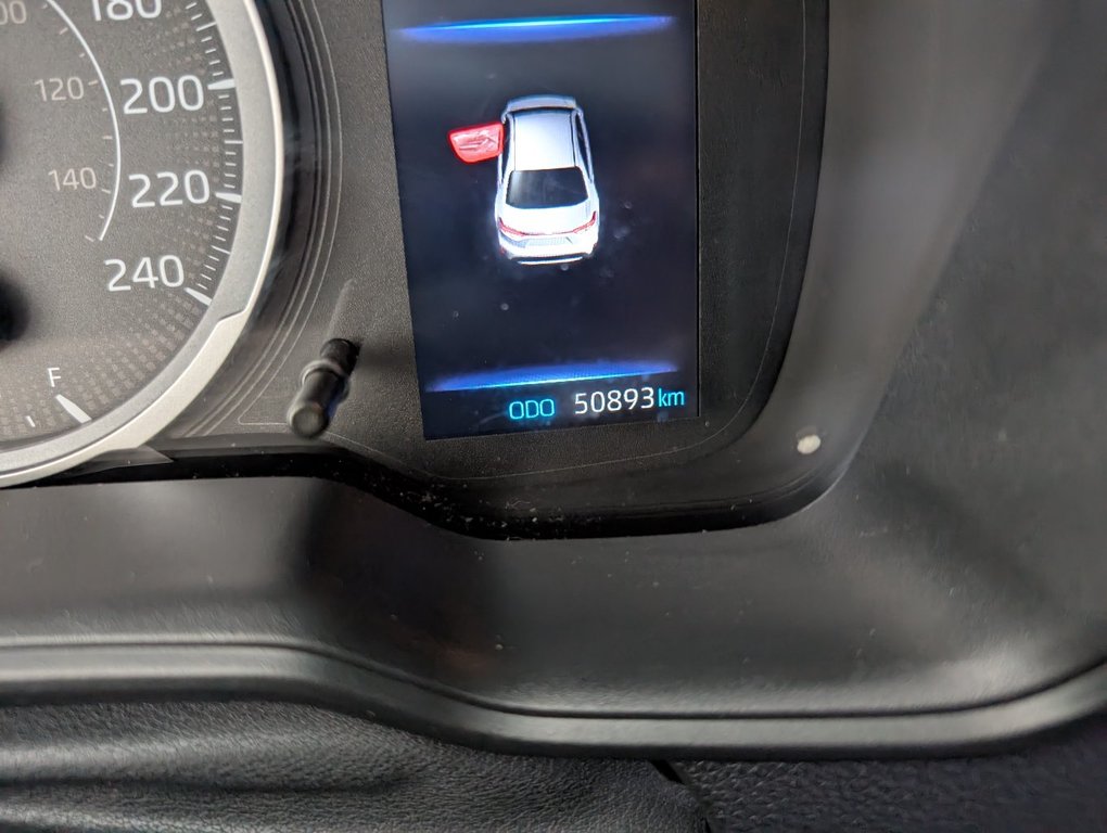 Toyota Corolla LE, GARANTIE JUSQU EN 2026, 2022 à Magog, Québec - 22 - w1024h768px