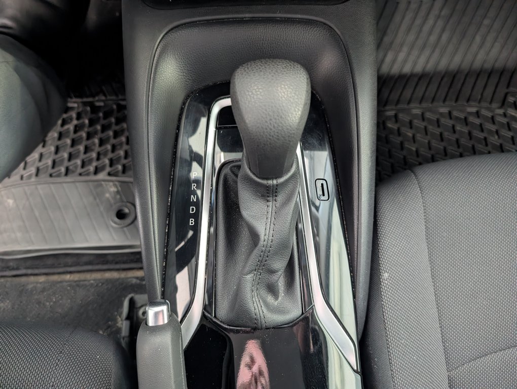 Toyota Corolla L, AUTOMATIQUE, 2022 à Magog, Québec - 16 - w1024h768px
