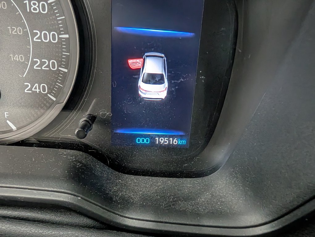 Toyota Corolla L, GARANTIE JUSQU EN 2029, 2022 à Magog, Québec - 19 - w1024h768px