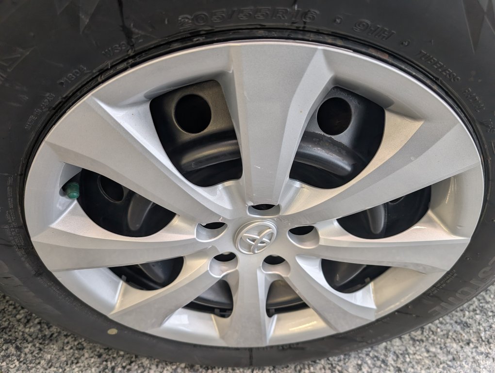 2022 Toyota Corolla LE, AUTOMATIQUE, A/C, in Magog, Quebec - 23 - w1024h768px
