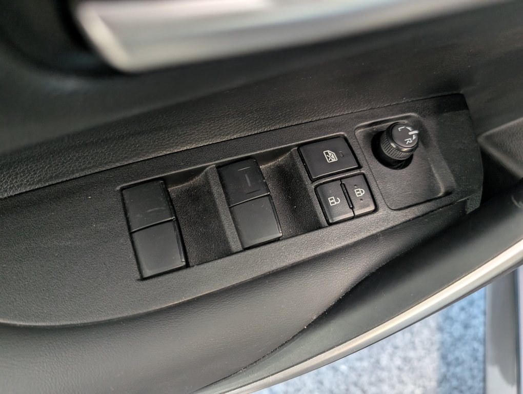 Toyota Corolla SE, AUTOMATIQUE, 2022 à Magog, Québec - 10 - w1024h768px