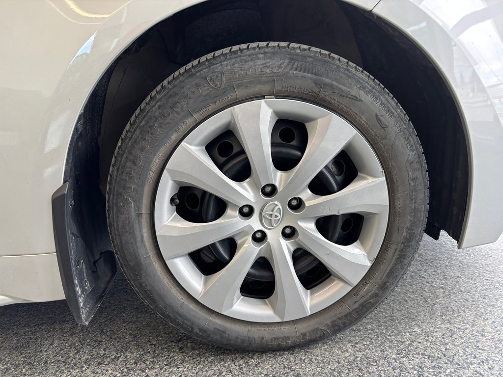 2022 Toyota Corolla LE, AUTOMATIQUE, in Magog, Quebec - 23 - w1024h768px