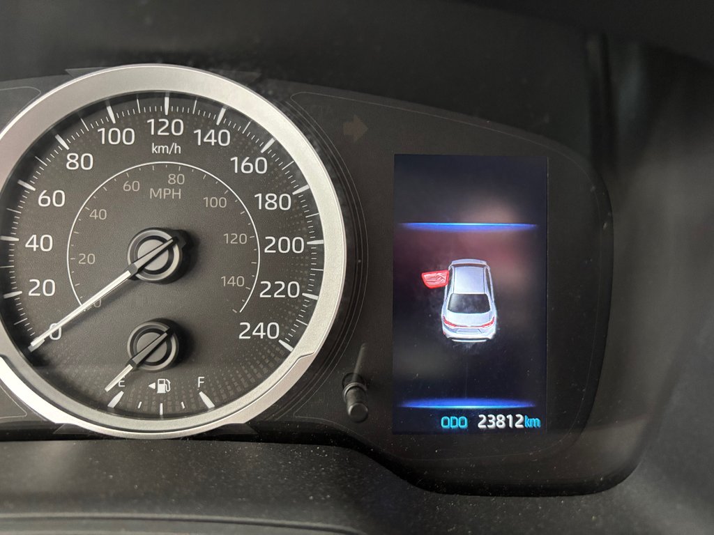 2022 Toyota Corolla LE, AUTOMATIQUE, in Magog, Quebec - 20 - w1024h768px