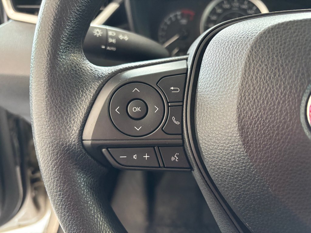 2022 Toyota Corolla LE, AUTOMATIQUE, in Magog, Quebec - 18 - w1024h768px