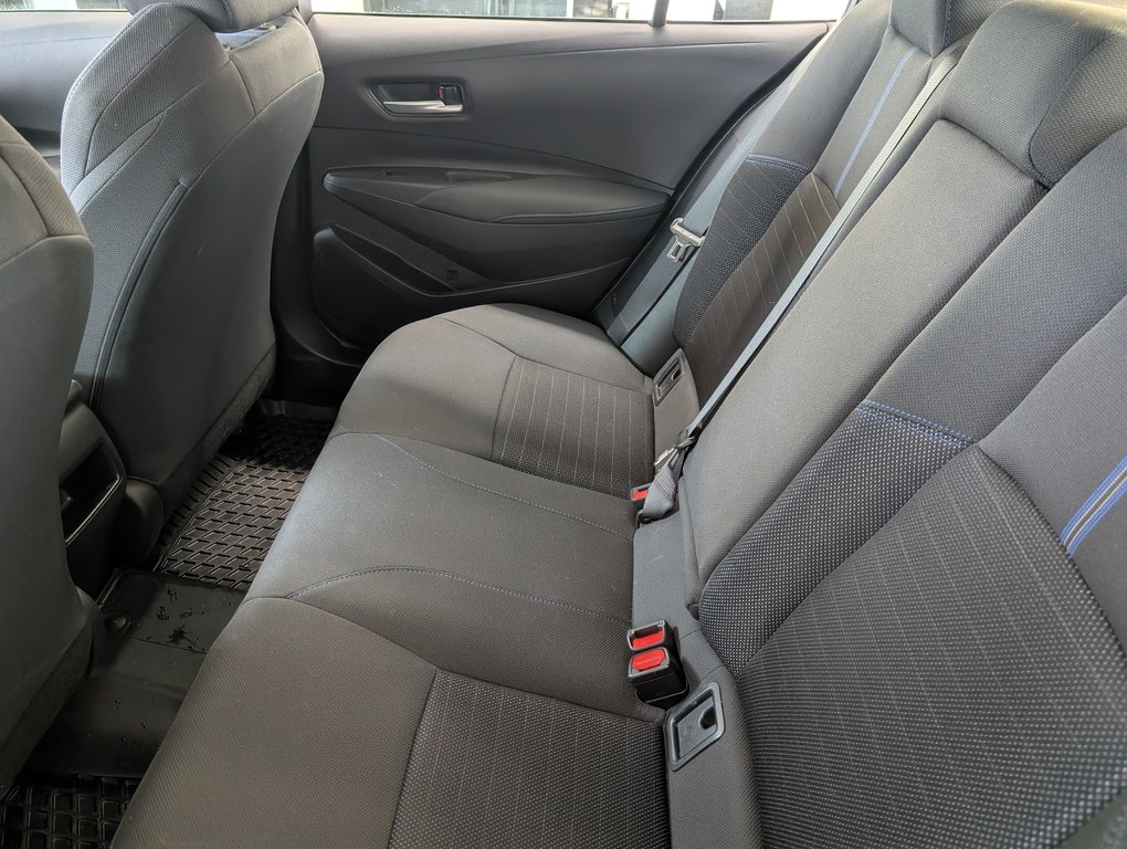 Toyota Corolla SE GR AMELIORER, A/C, 2022 à Magog, Québec - 10 - w1024h768px