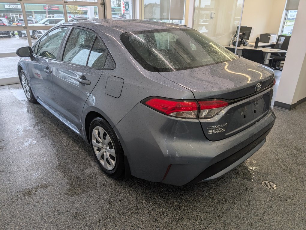 2022 Toyota Corolla LE, A/C, in Magog, Quebec - 4 - w1024h768px