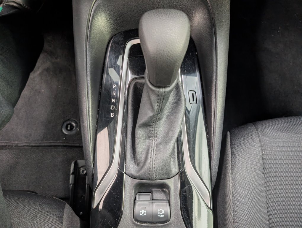 2022 Toyota Corolla LE, A/C, in Magog, Quebec - 15 - w1024h768px