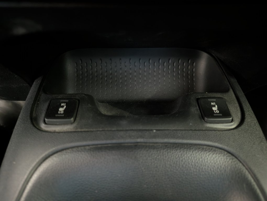 2022 Toyota Corolla LE, AUTOMATIQUE, A/C, in Magog, Quebec - 16 - w1024h768px