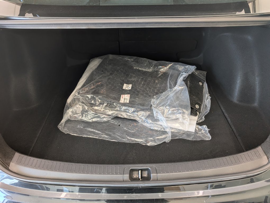 2022 Toyota Corolla LE, AUTOMATIQUE, A/C, in Magog, Quebec - 6 - w1024h768px