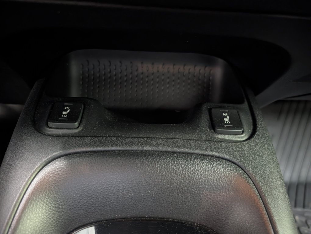 2022 Toyota Corolla SE, AUTOMATIQUE, A/C, in Magog, Quebec - 16 - w1024h768px