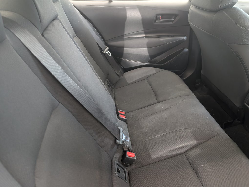 Toyota Corolla LE, AUTOMATIQUE, A/C, 2022 à Magog, Québec - 7 - w1024h768px