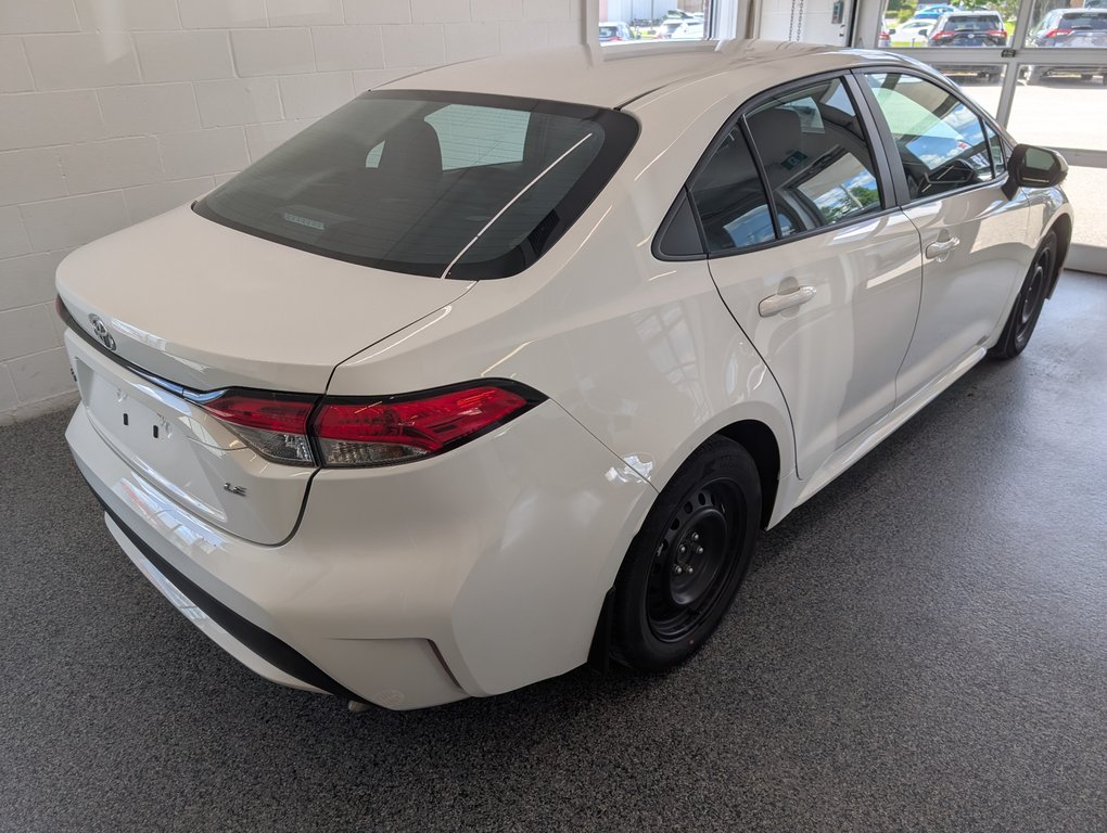Toyota Corolla LE, AUTOMATIQUE, A/C, 2022 à Magog, Québec - 3 - w1024h768px