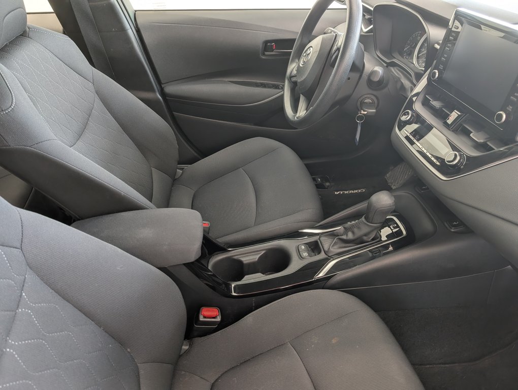 Toyota Corolla LE, AUTOMATIQUE, A/C, 2022 à Magog, Québec - 8 - w1024h768px