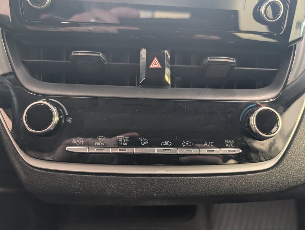 Toyota Corolla L 2022 à Magog, Québec - 16 - w1024h768px