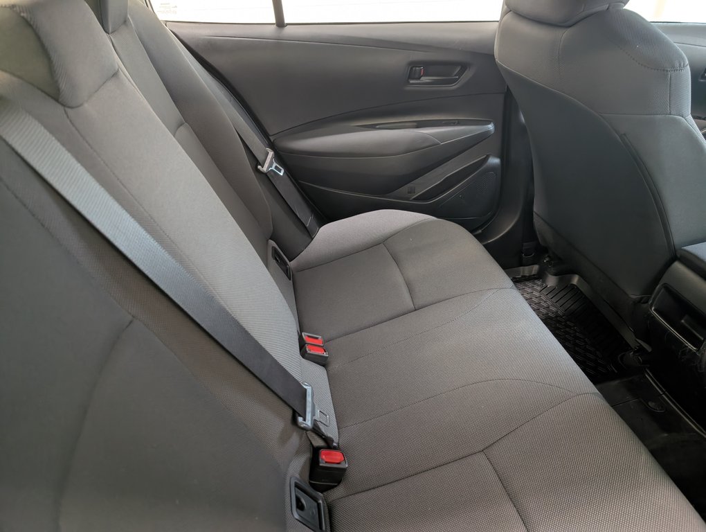 Toyota Corolla L 2022 à Magog, Québec - 8 - w1024h768px